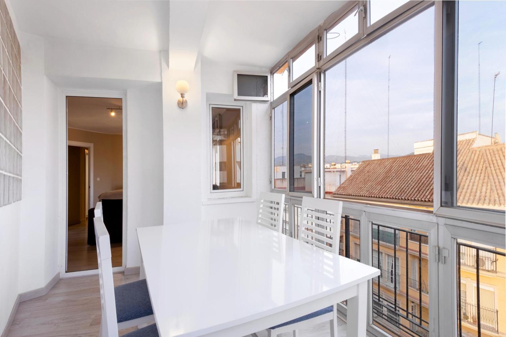 Apartamento De 3 Habitaciones En El Centro Málaga Kültér fotó